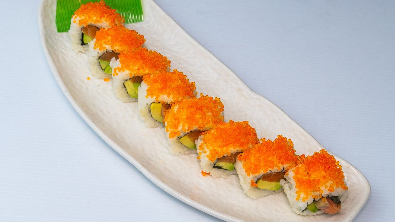 Salmon Avo Roll