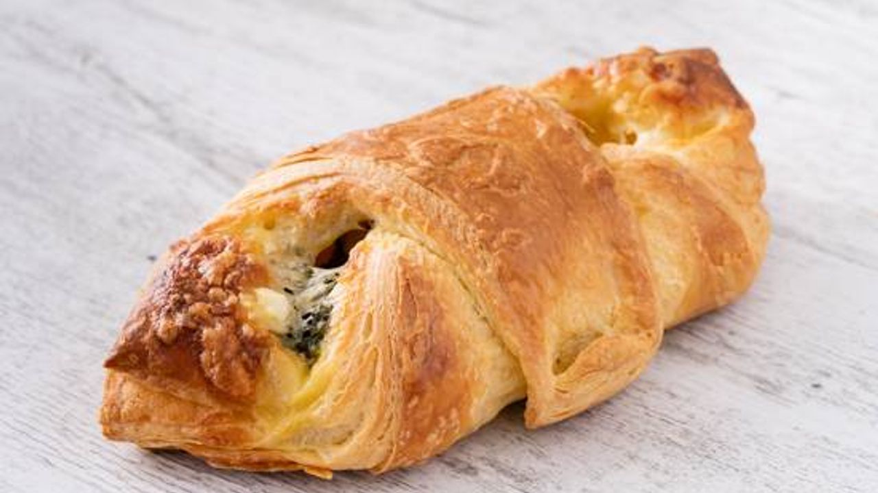 Danish - Spinach & Feta