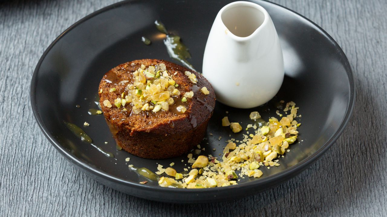 Sticky Date Pudding