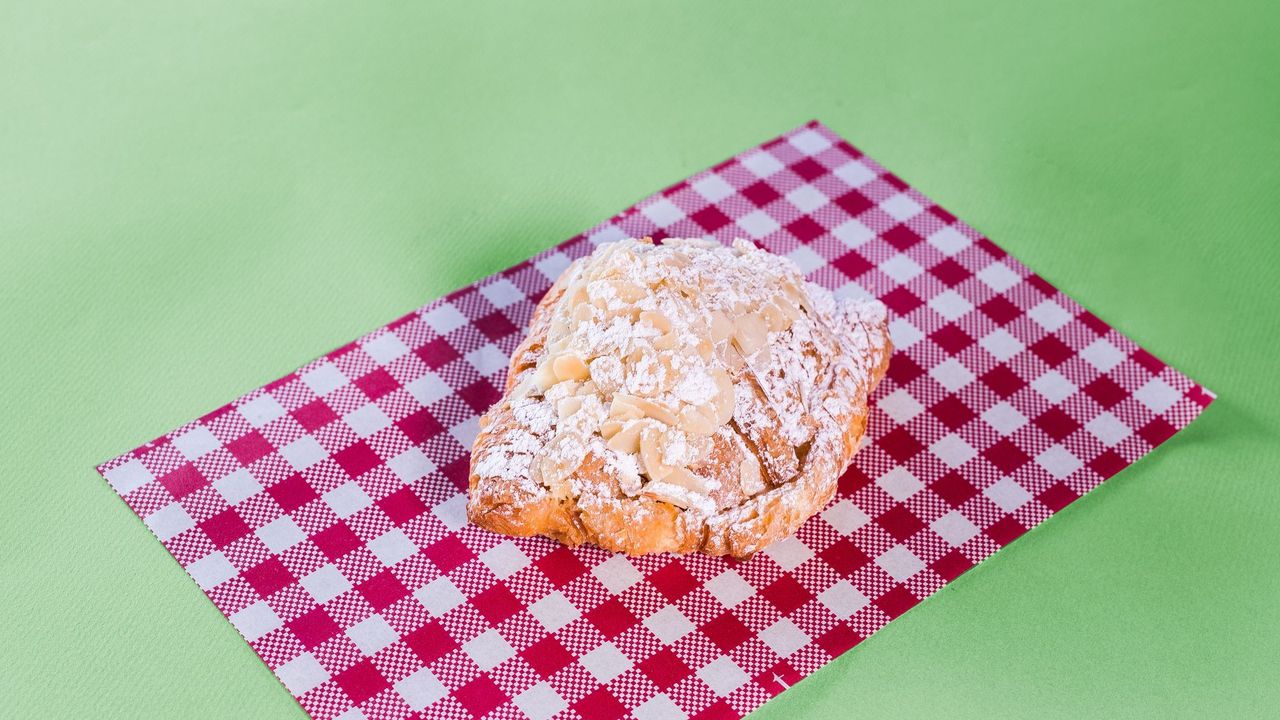 Almond Croissant
