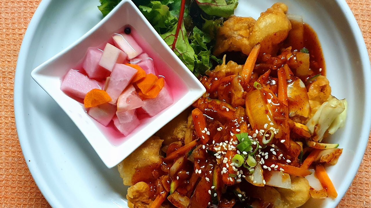 Korean Fried Chicken - garlic chili