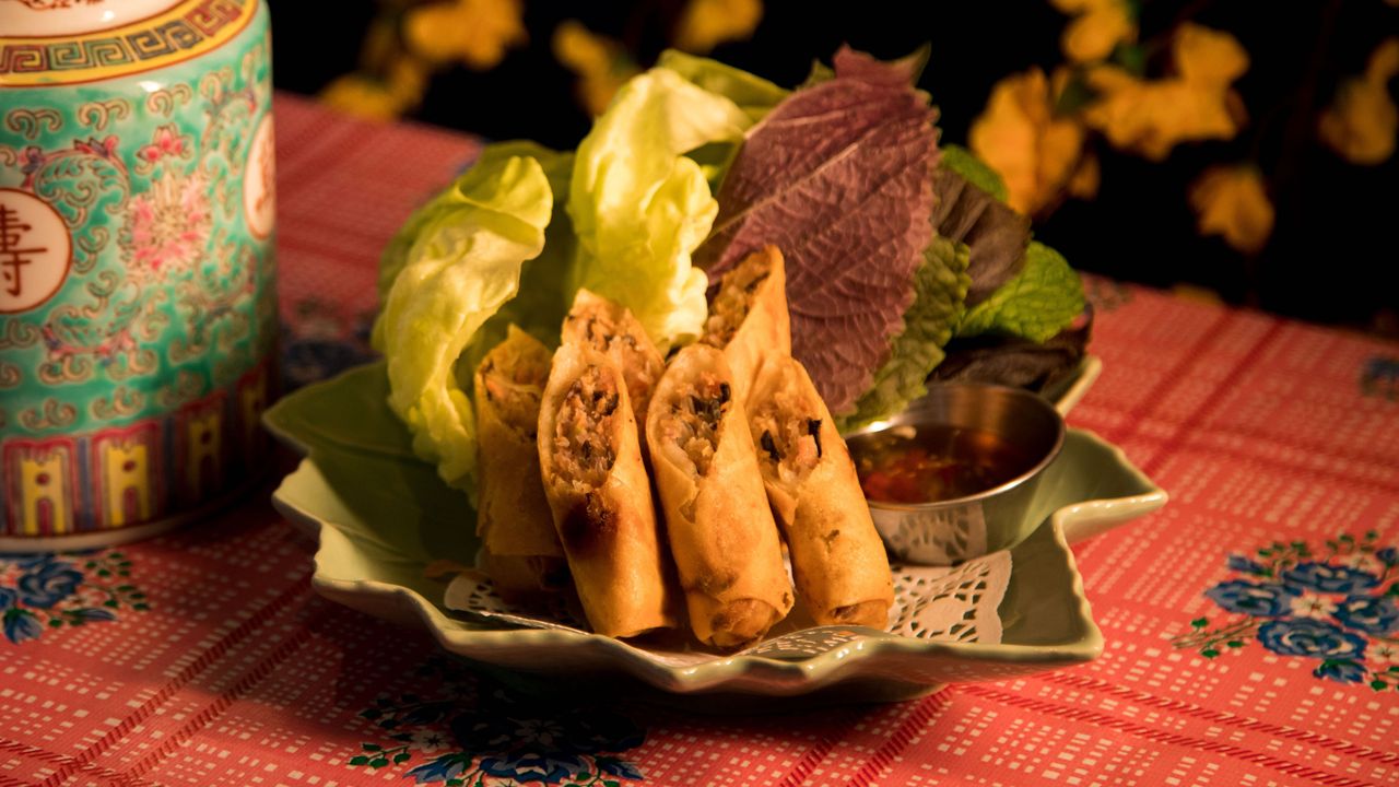 Pork & Prawn Spring Rolls