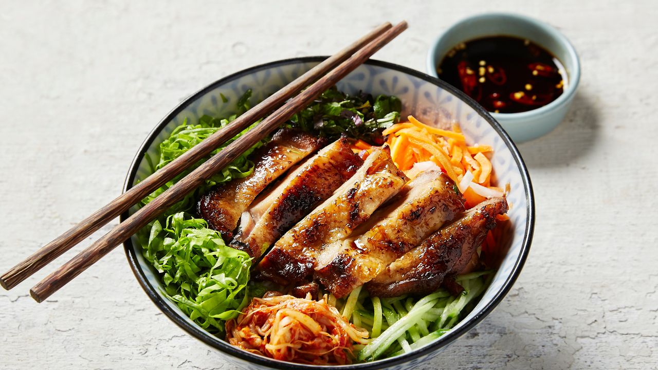 V1. Grilled Chicken / Bún Gà Nướng