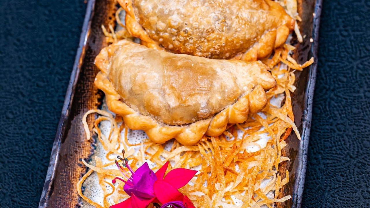 Sambousik Meat (3 Pieces Per Serving)