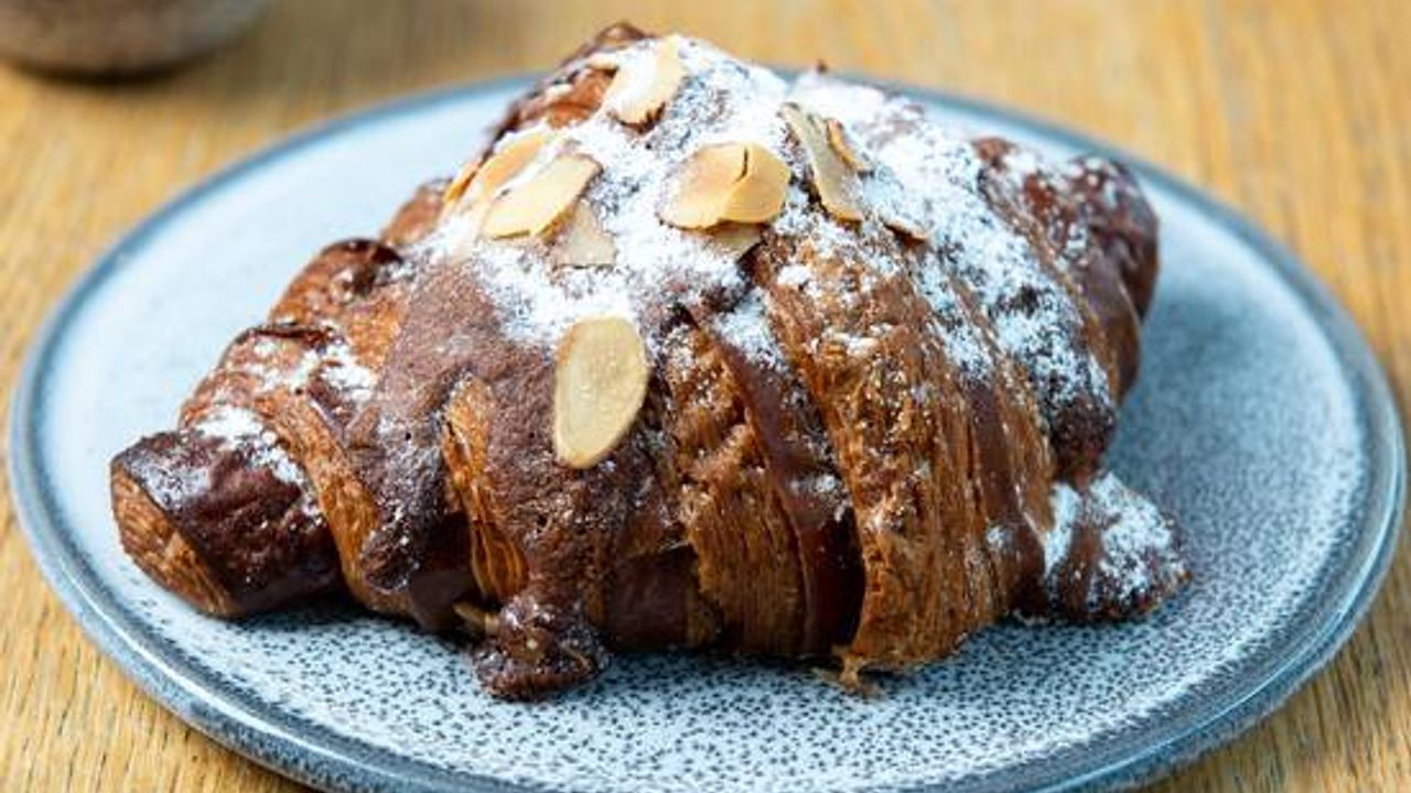 Almond Croissant