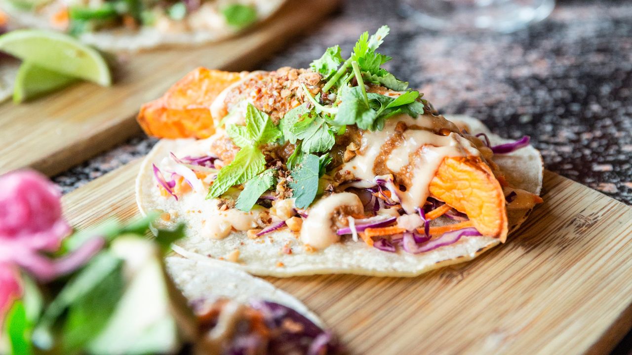 Vegan Satay Sally Tacos (VG)
