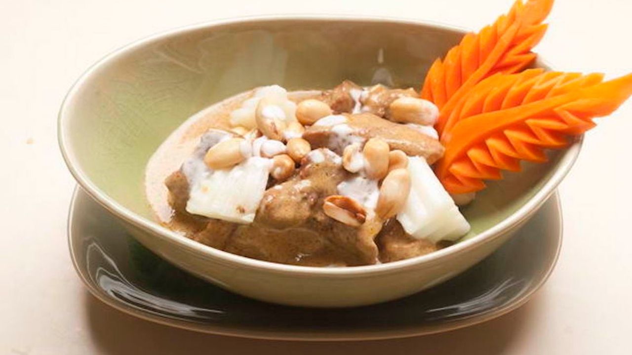 Gaeng Massamun (Medium)