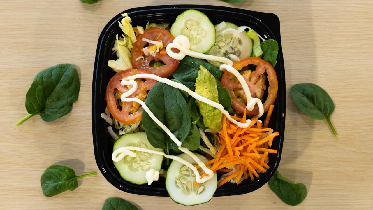 Smashed Falafel Salad