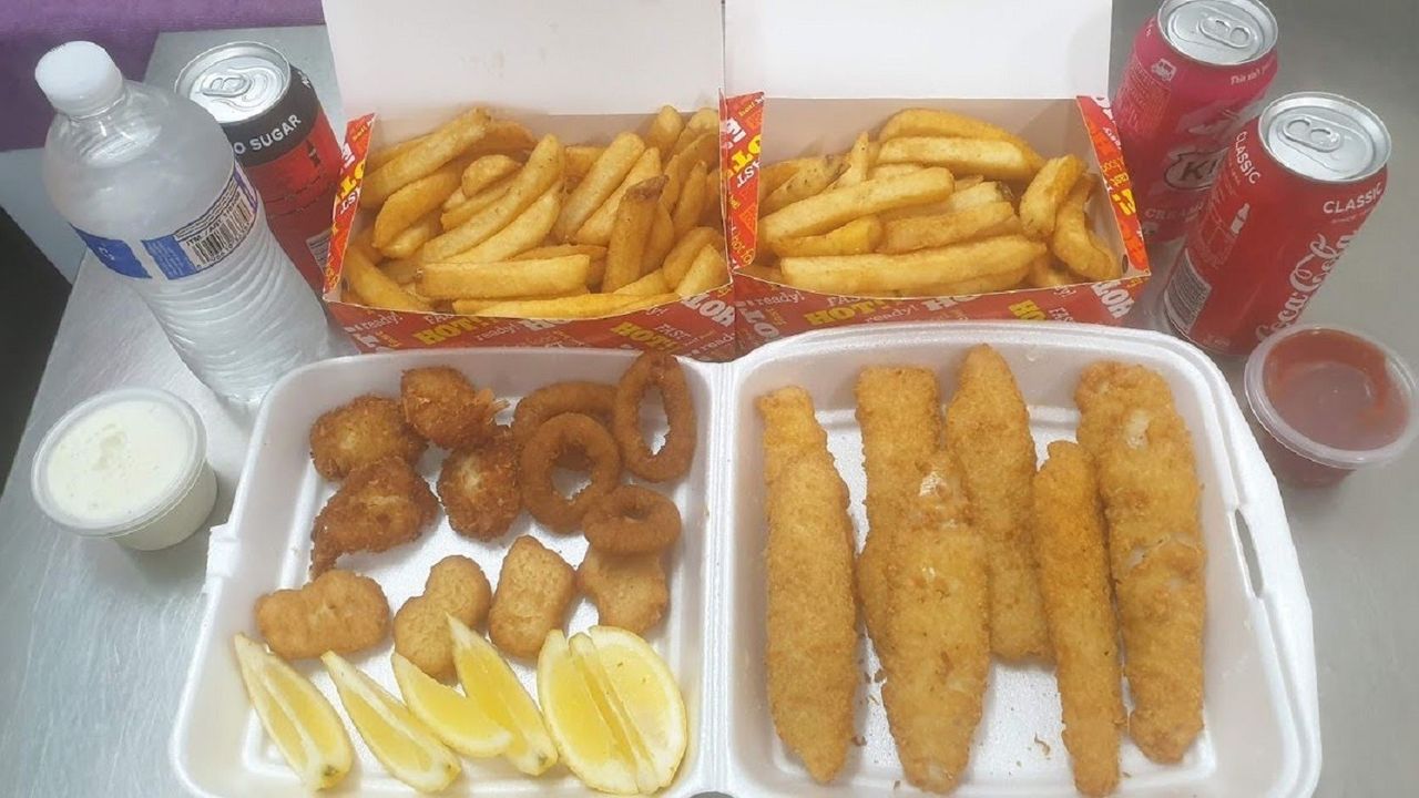 Family Fish (8) & Chips Deal