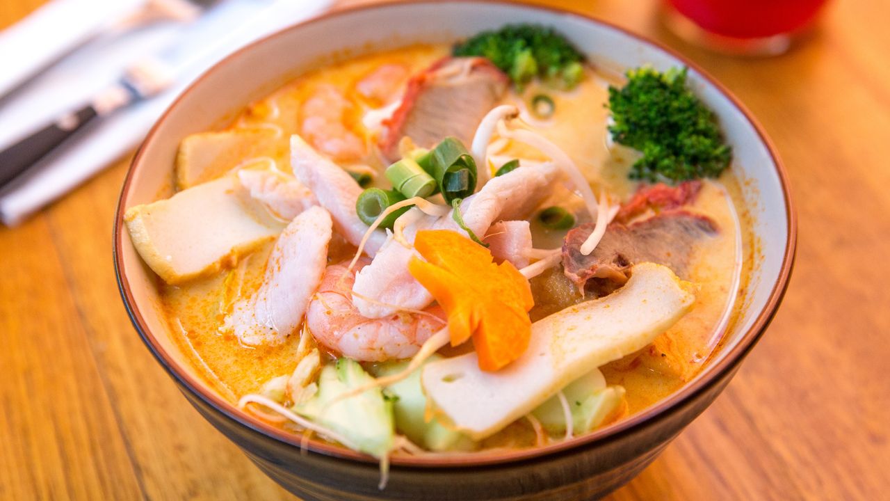 27. Combination Curry Laksa