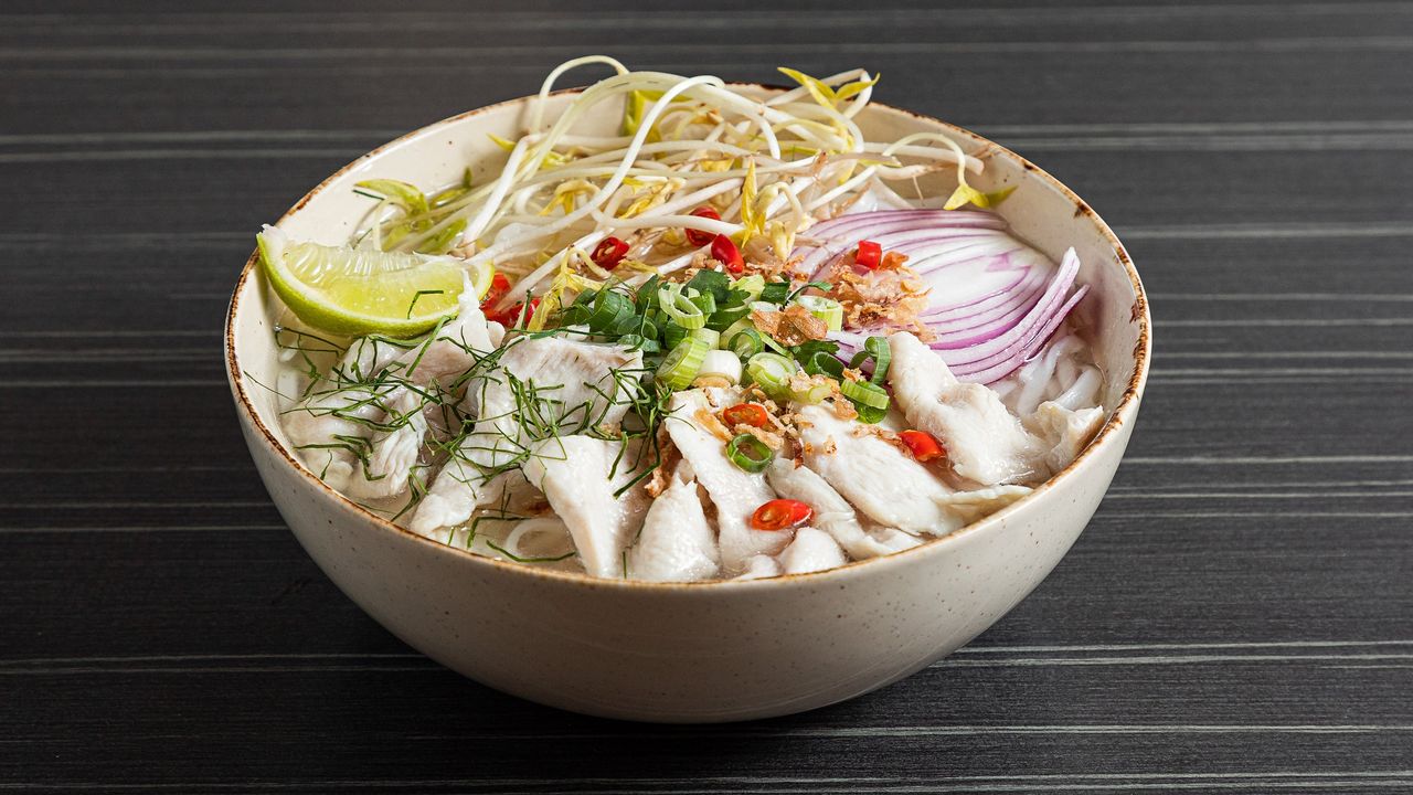 'Pho Ga' (Chicken Noodle Soup)
