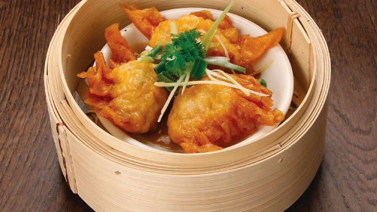 Spring Onion, Ginger & Prawn Dumpling