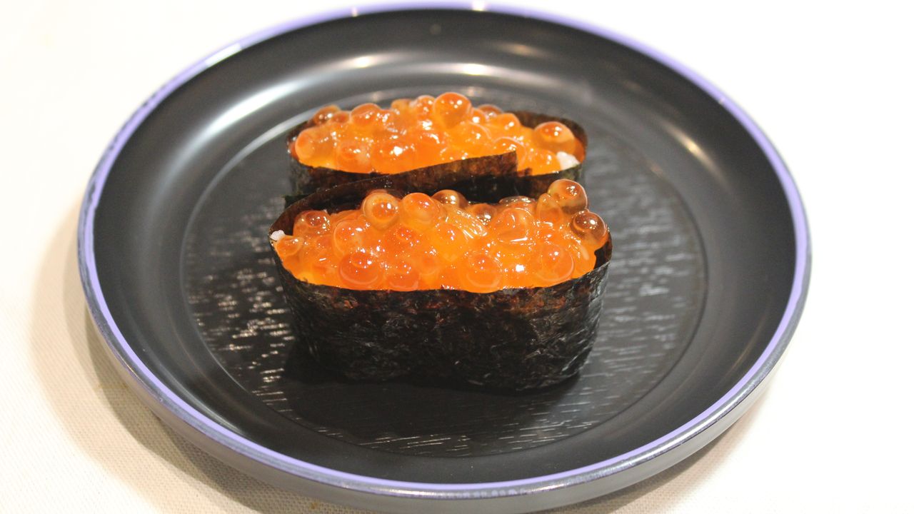 Salmon Roe boat  2pcs