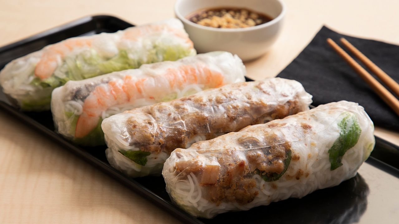 Prawn 'N Pork Rice Paper Rolls (GF)