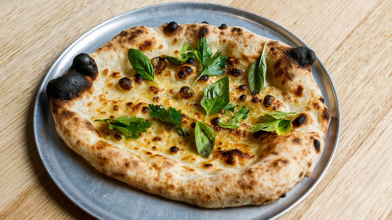 Garlic & Yellingbo Olive Oil Pizza Bread