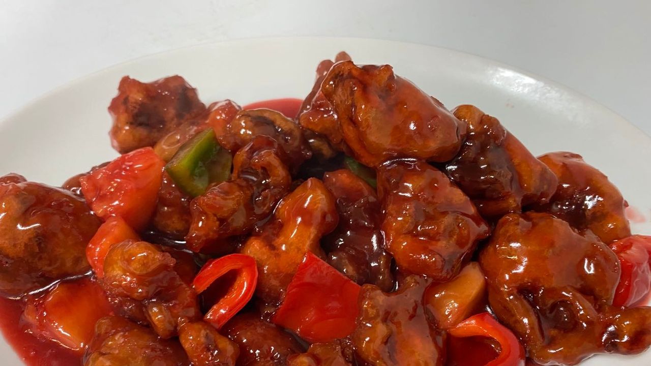 M08. Sour & Sweet Pork