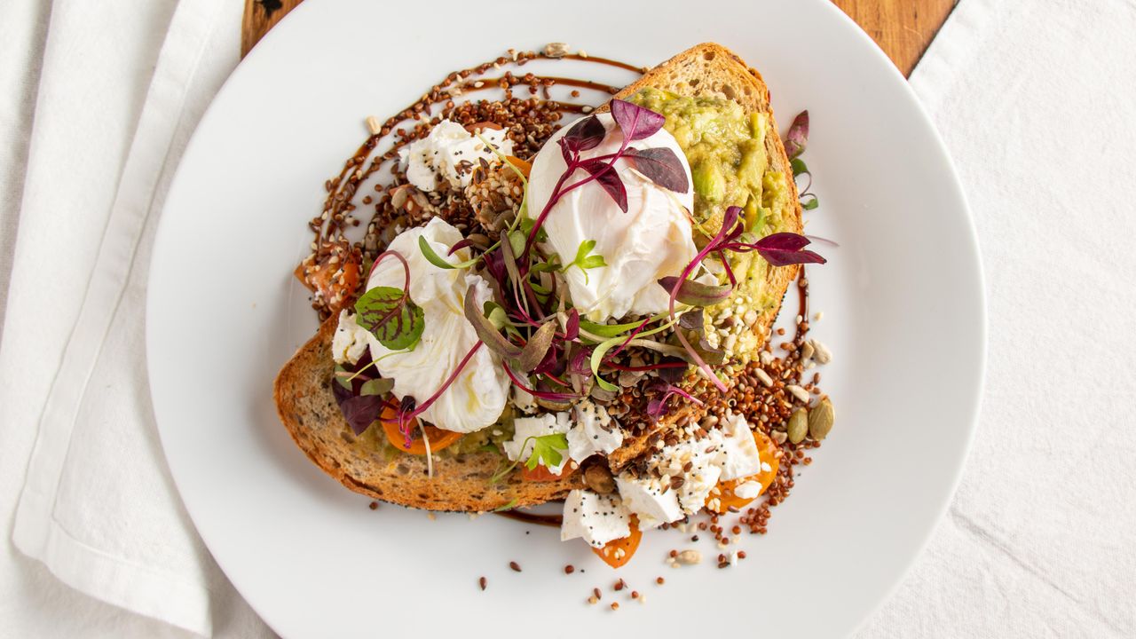 CHESH SMASHED AVO