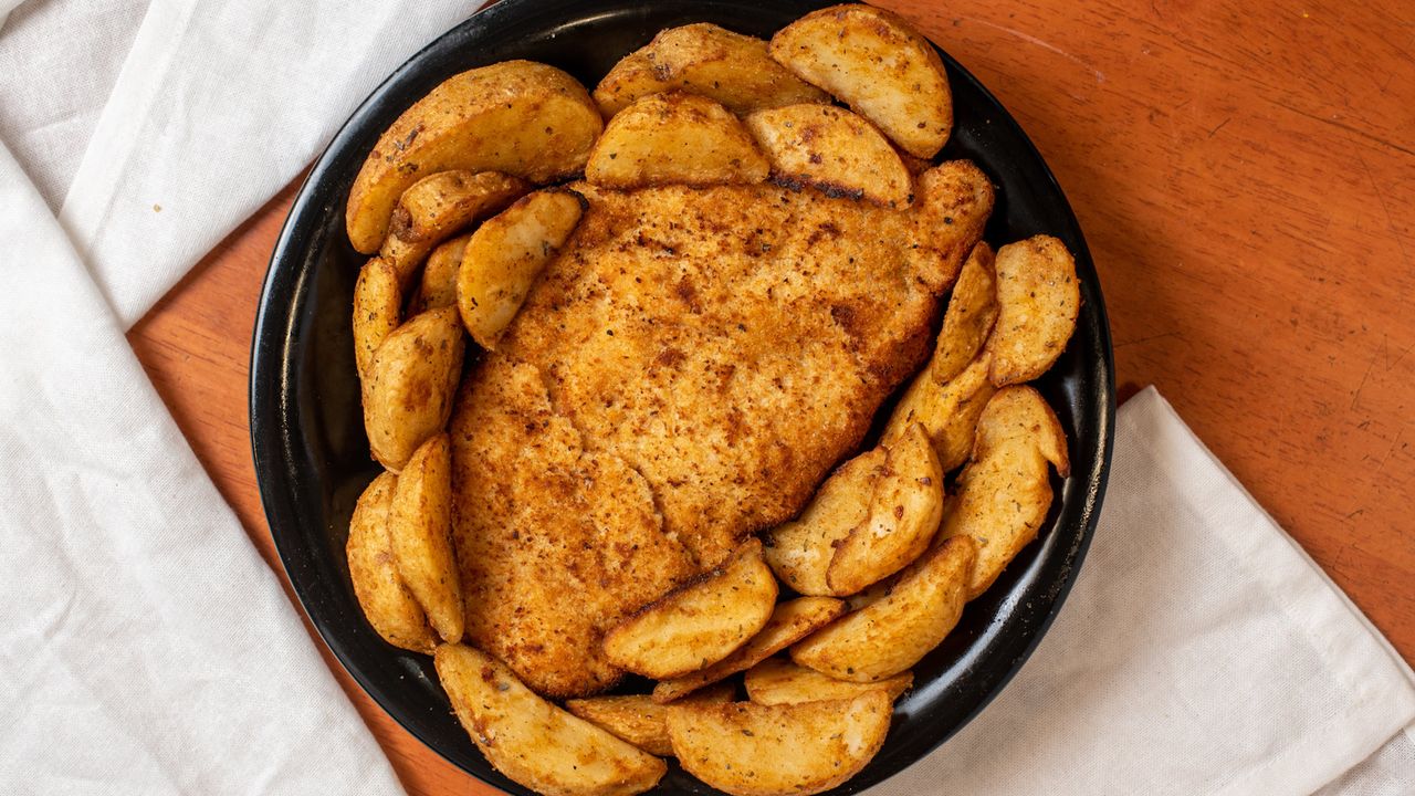 Chicken Schnitzel with Wedges