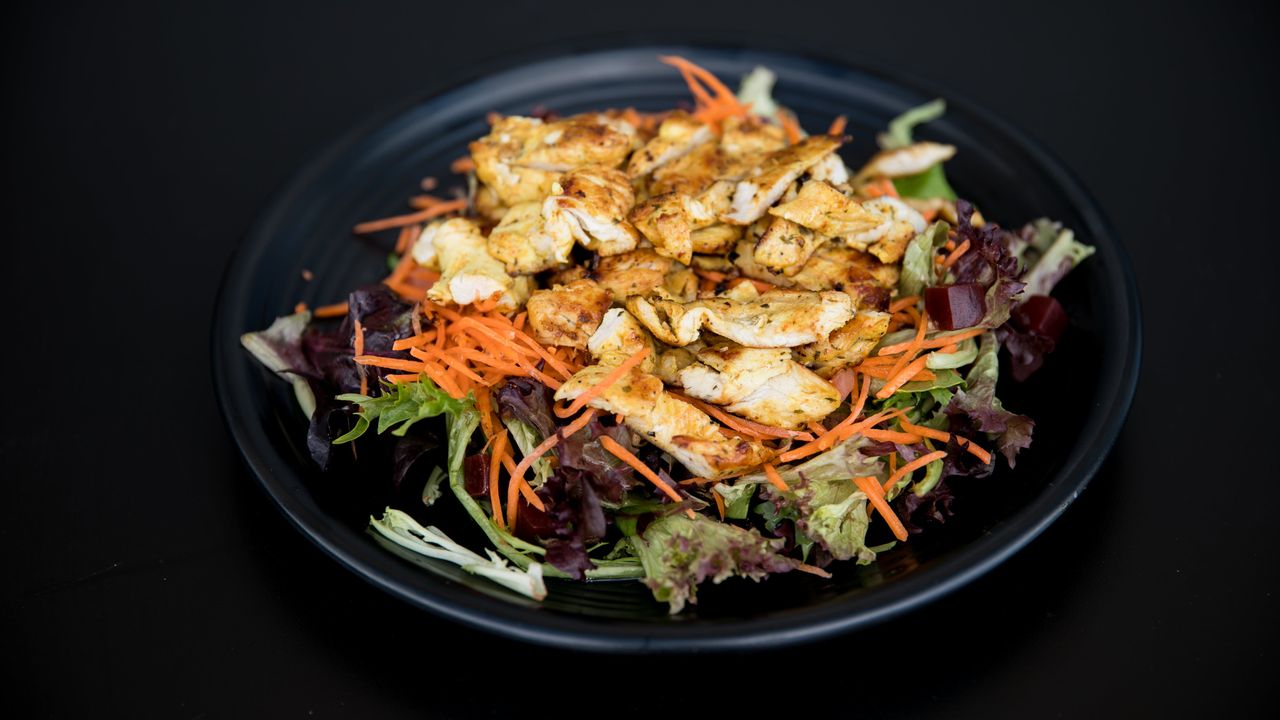 Marinated Grilled Chicken Salad Bowl