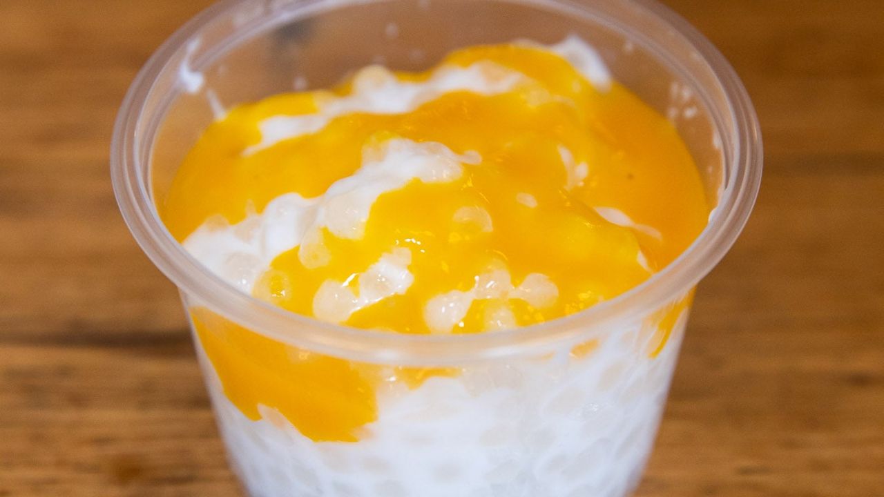 Tapioca Pot with Mango and Coconut