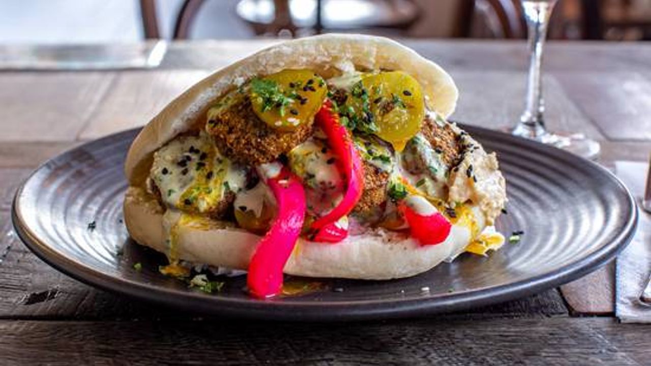 Falafel Pita