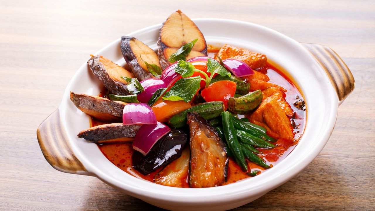 S10 Claypot Curry