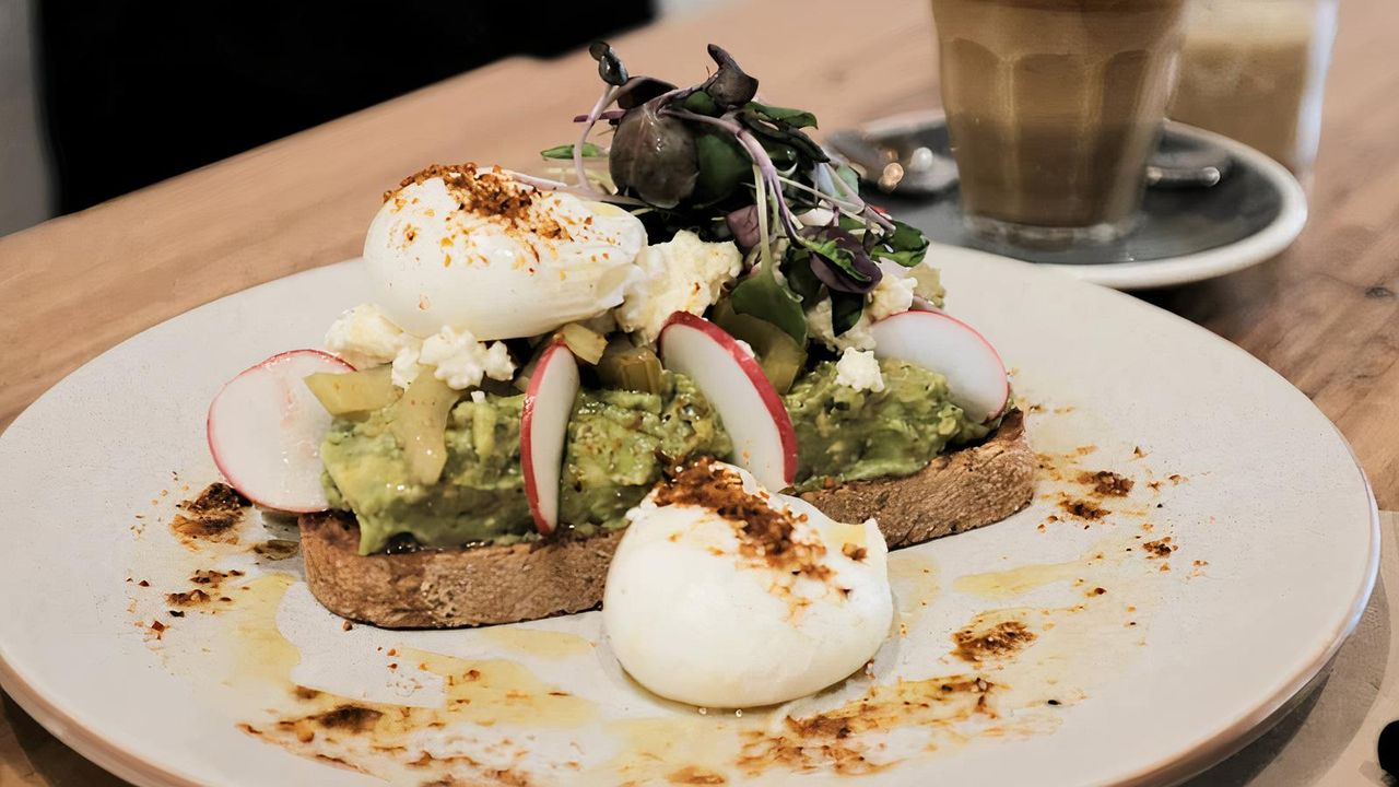 Crushed Avo on Toast