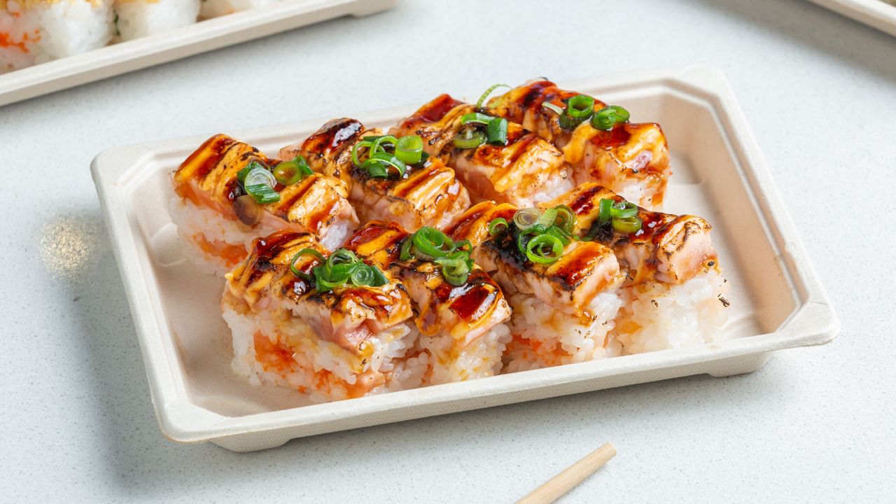 Aburi Spicy Salmon Sushi