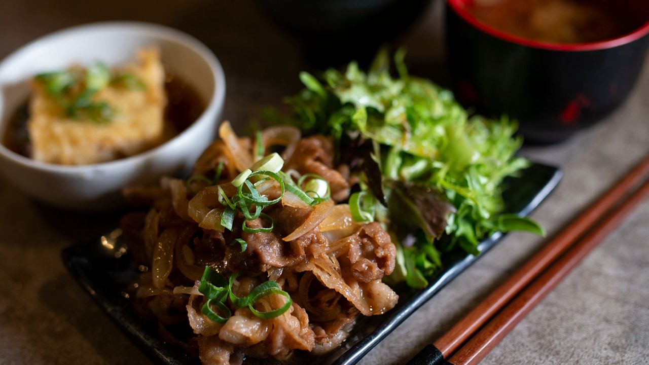 R4 Butaniku No Syogayaki 姜汁猪肉