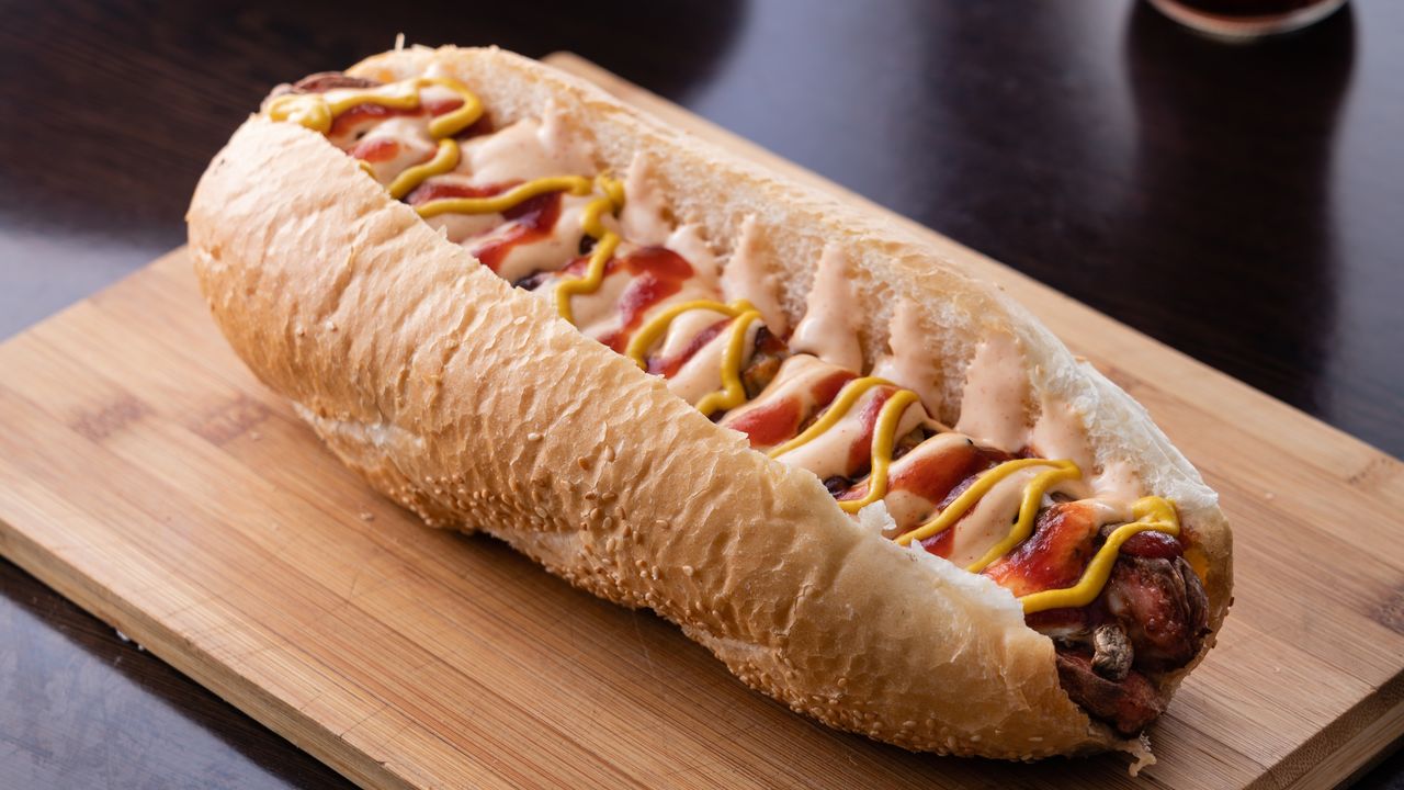 Luna Special Hot Dog
