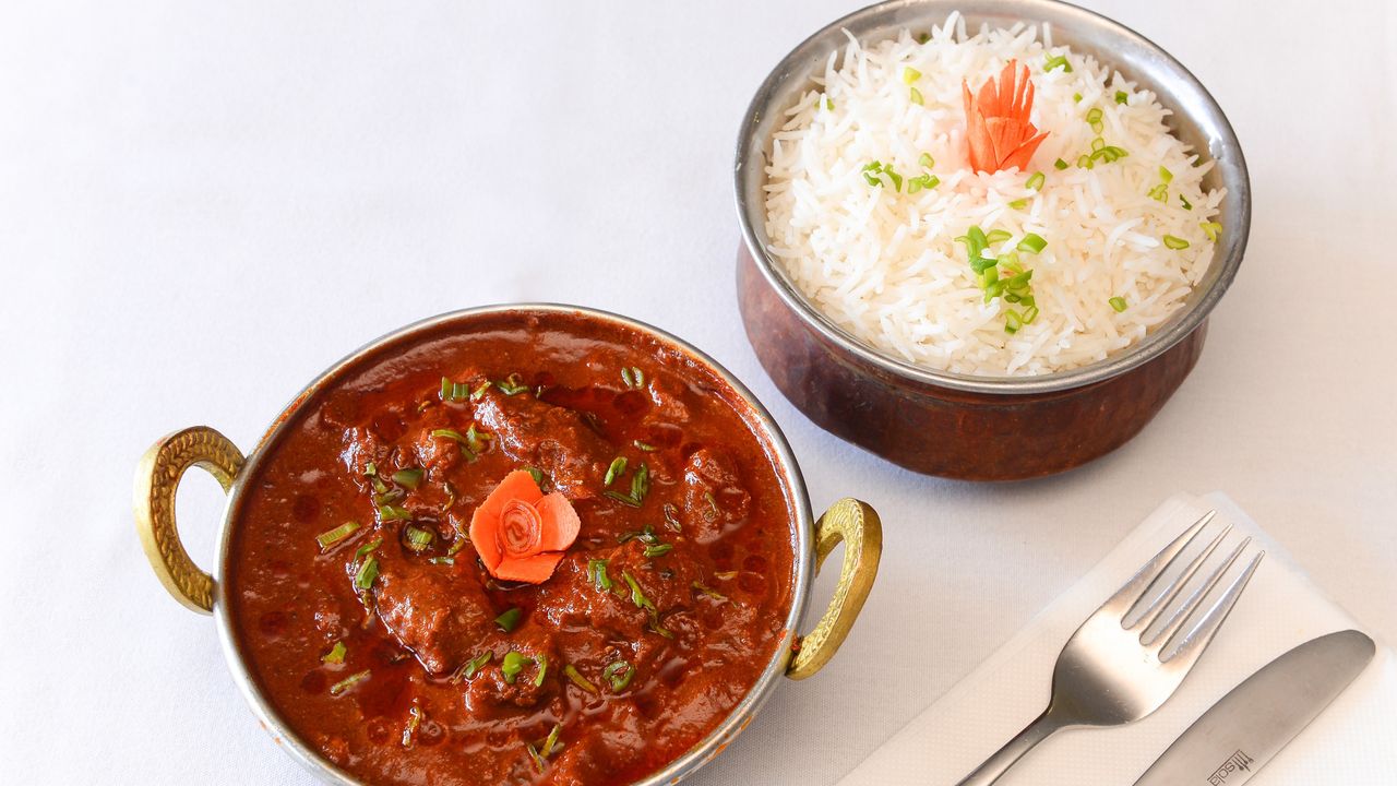 Beef Vindaloo (hot)