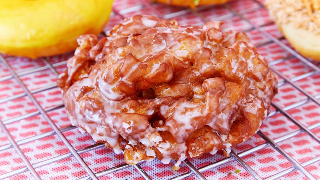 Apple Fritter