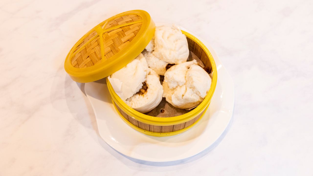 Steamed BBQ Pork Buns 叉燒包 (3 Pieces)