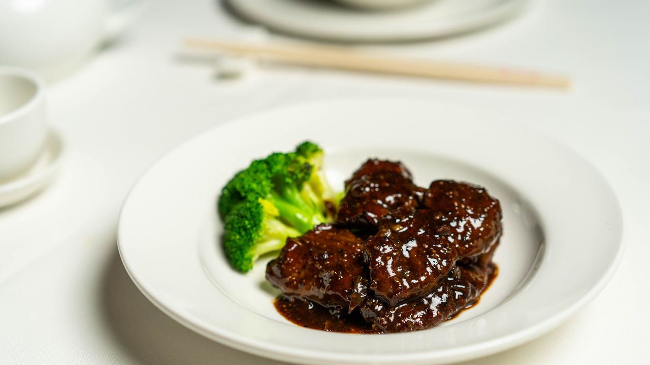 Wok Seared Eye Fillet (Different Sauces Available) 牛柳