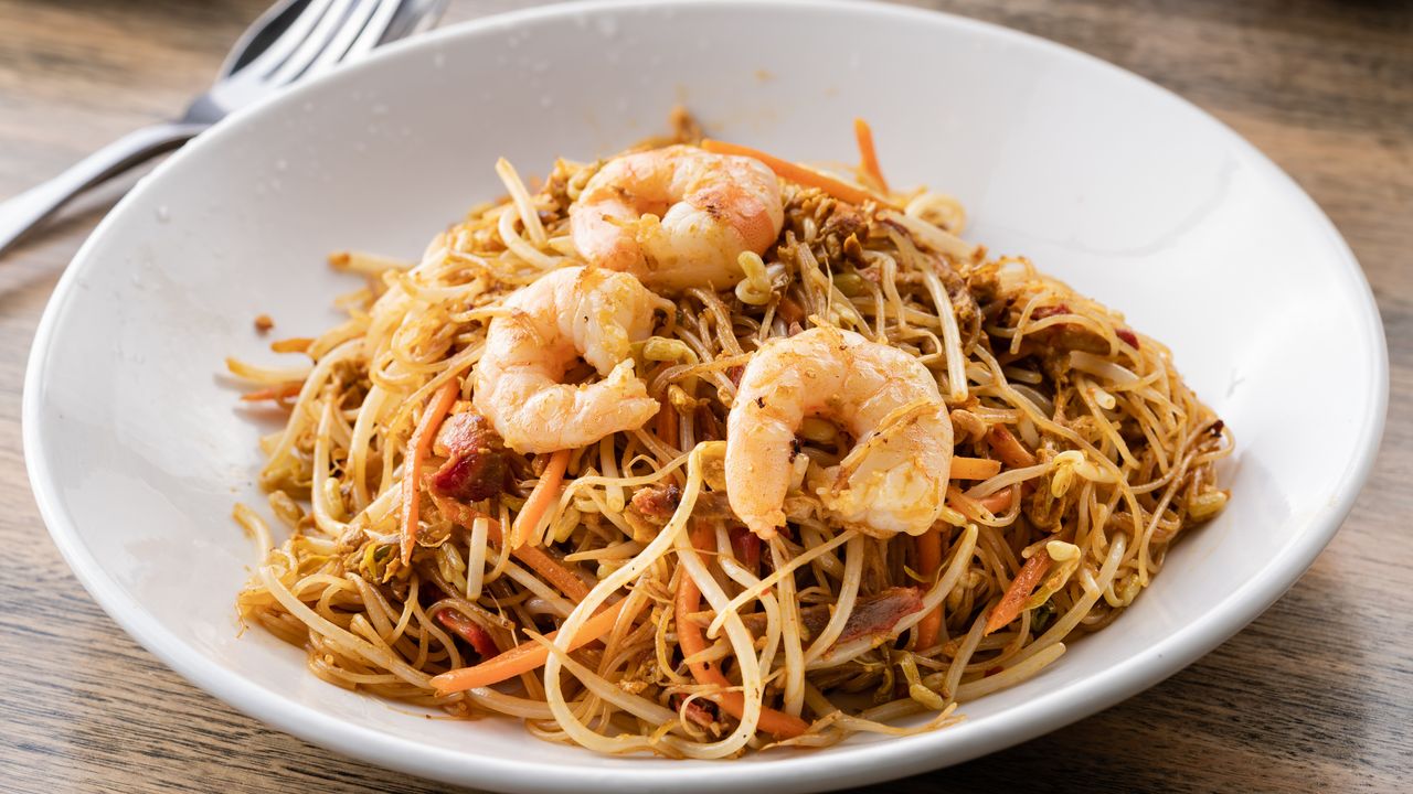 FN3 Singapore Noodles