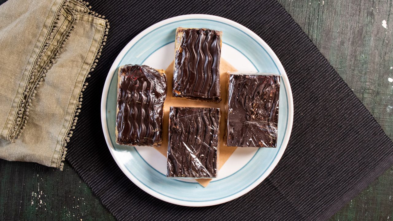 Caramel Slice