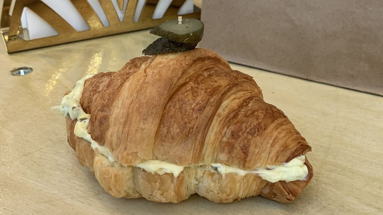Jalapeno Cheese Croissant