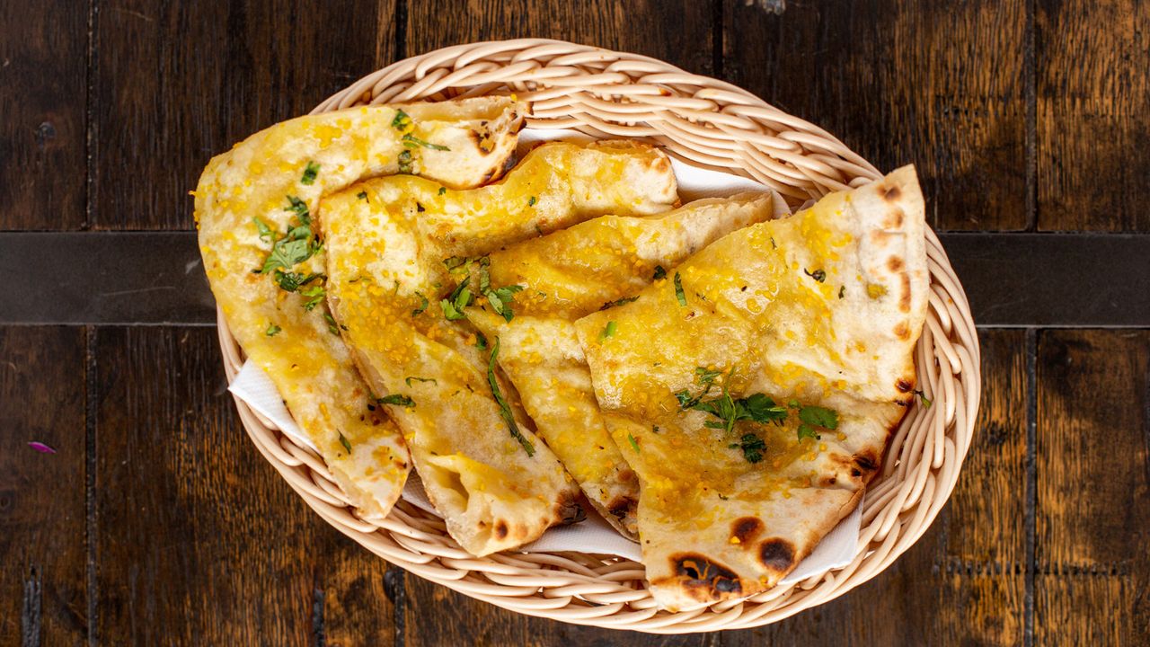 Cheese Garlic Naan
