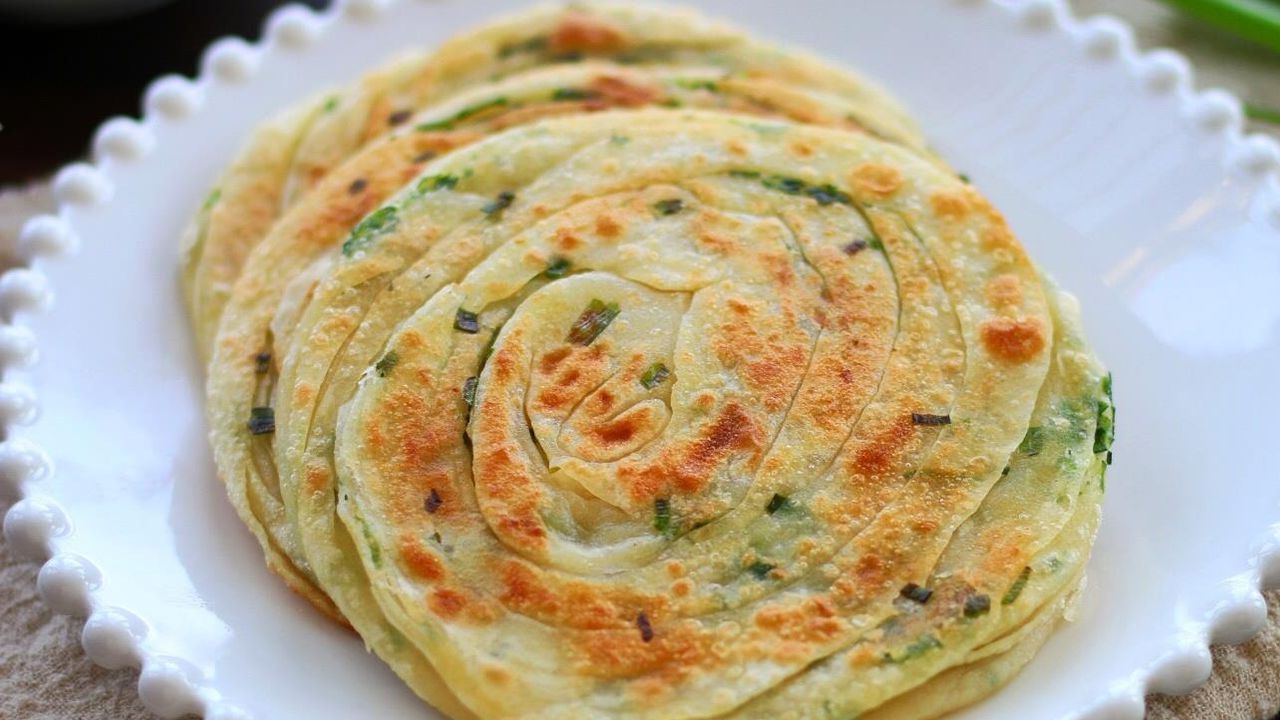 H92. Shallot Pancakes