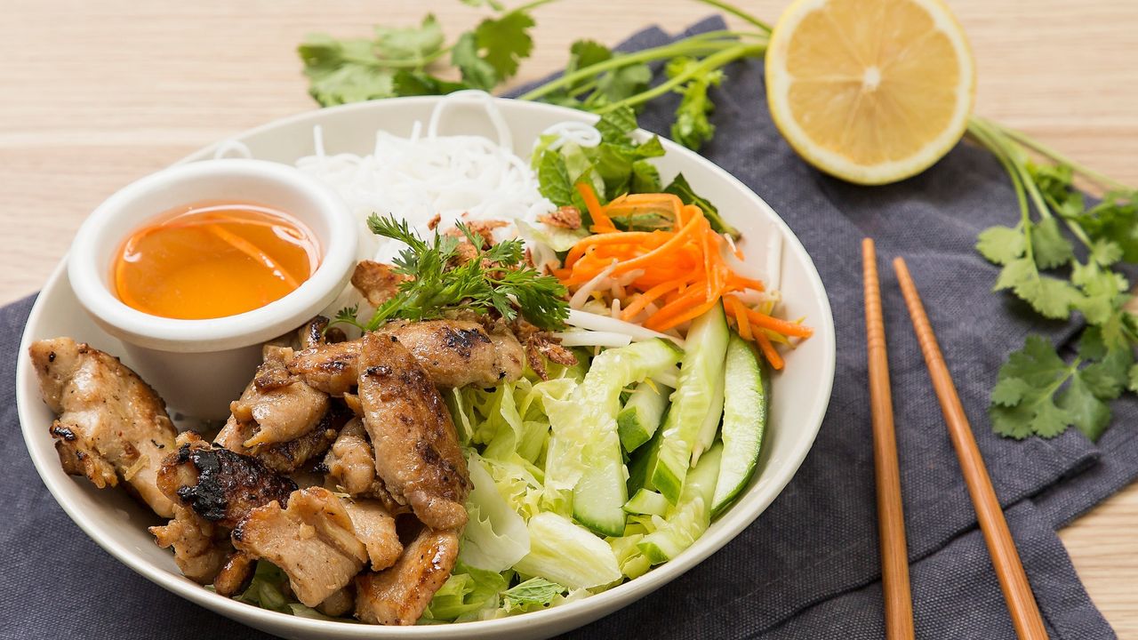 Combination Grilled Salad Bowl