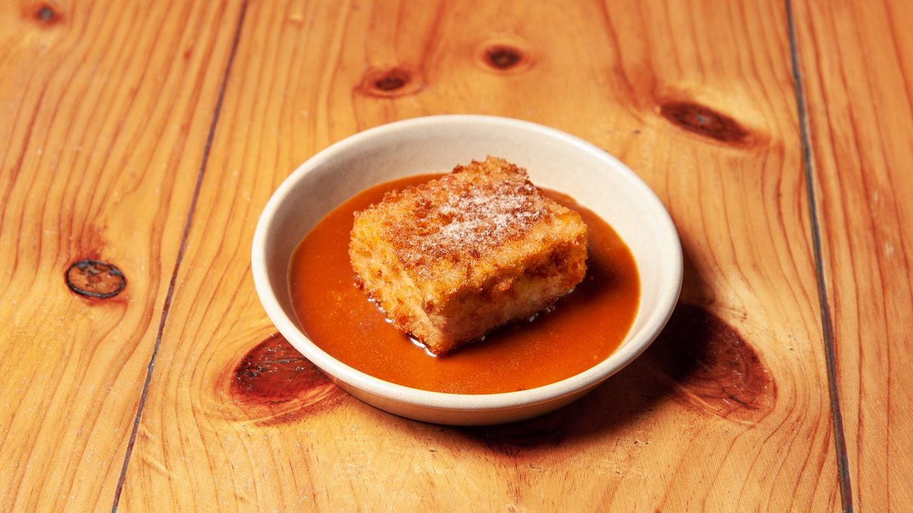 Fried Caramel Cheese Cake