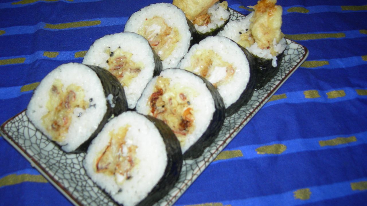 Prawn Tempura Sushi Roll