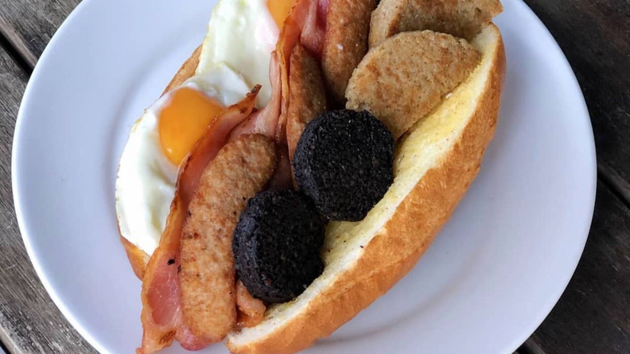 Irish Bacon and Egg Roll