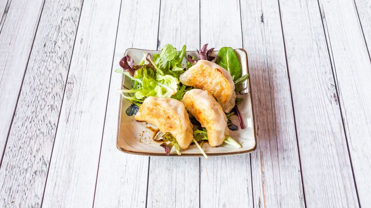 Tann's Pan-fried Duck Dumplings (4 Pieces)