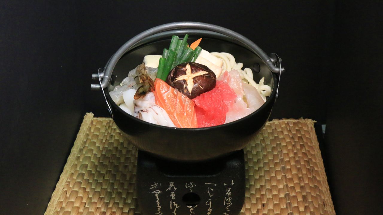 Seafood Hotpot