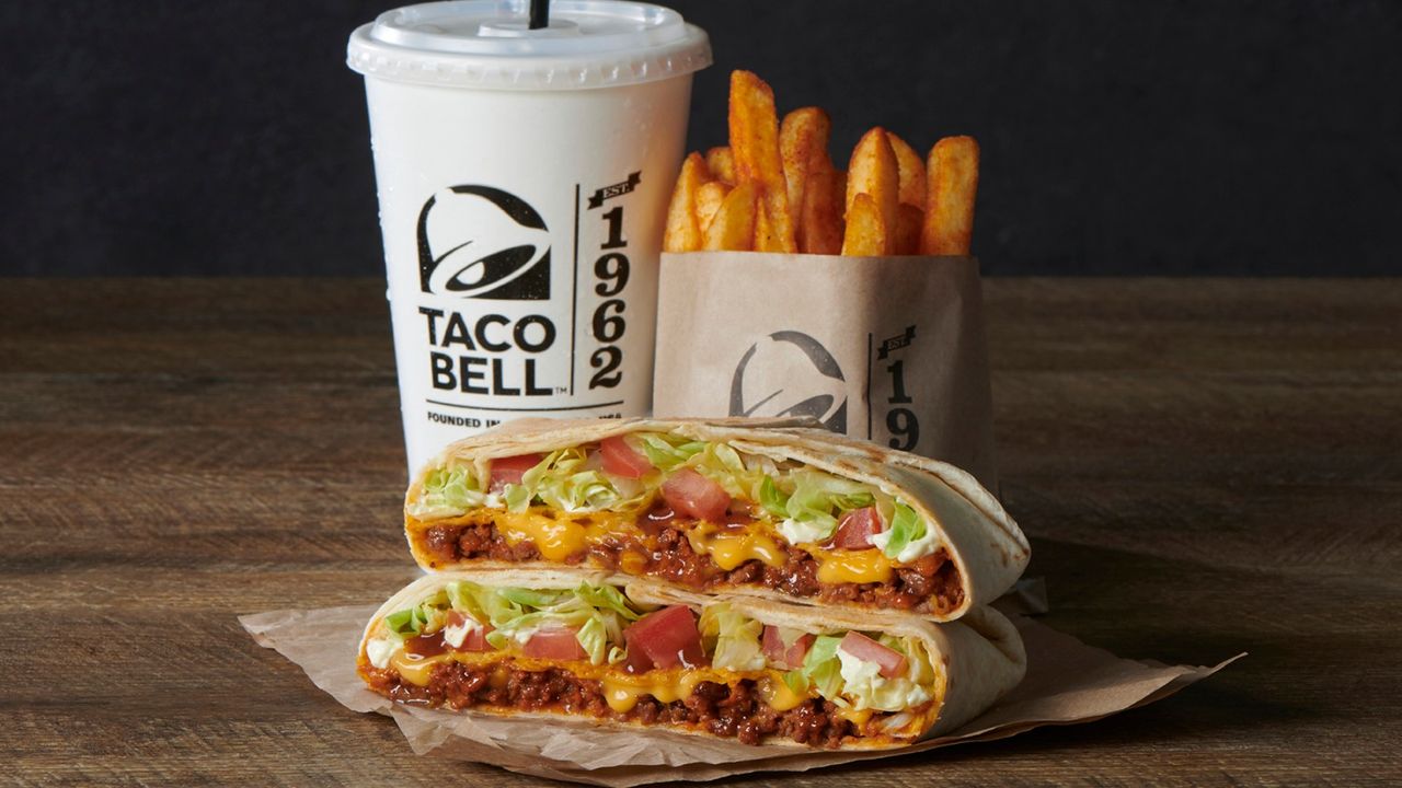 Crunchwrap Supreme Large Meal