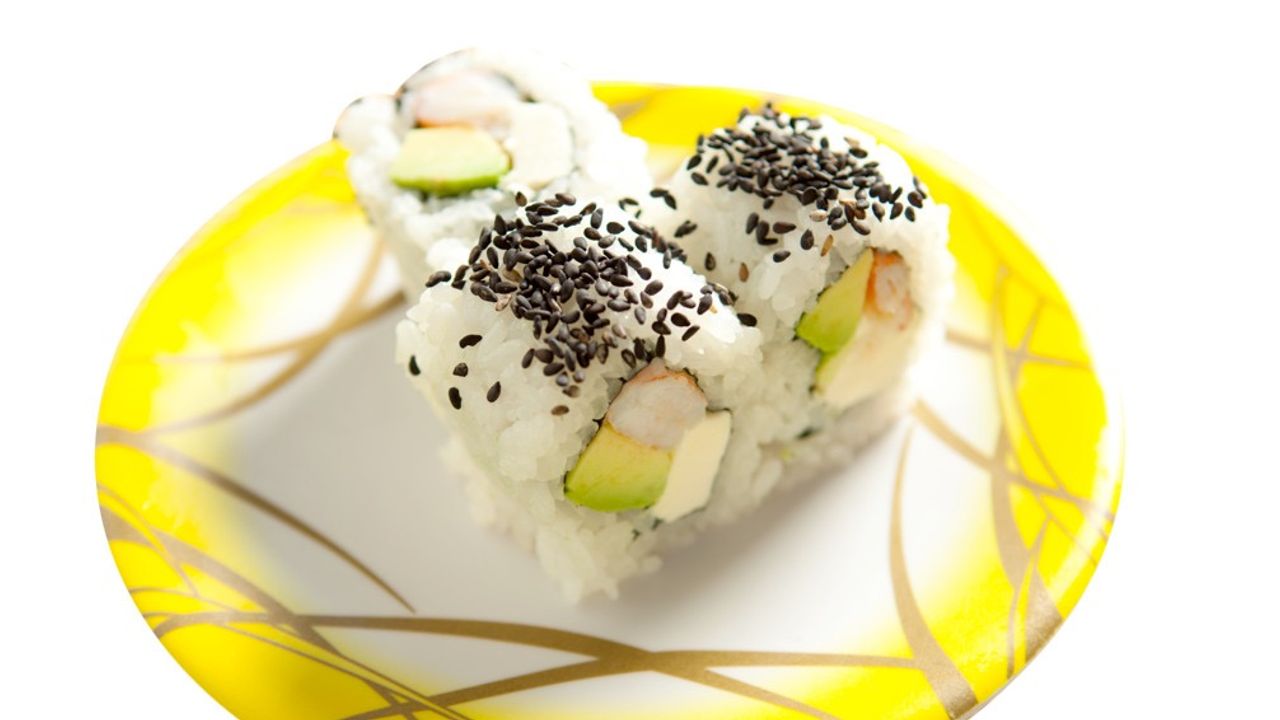 Prawn, Cream Cheese And Avocado Roll