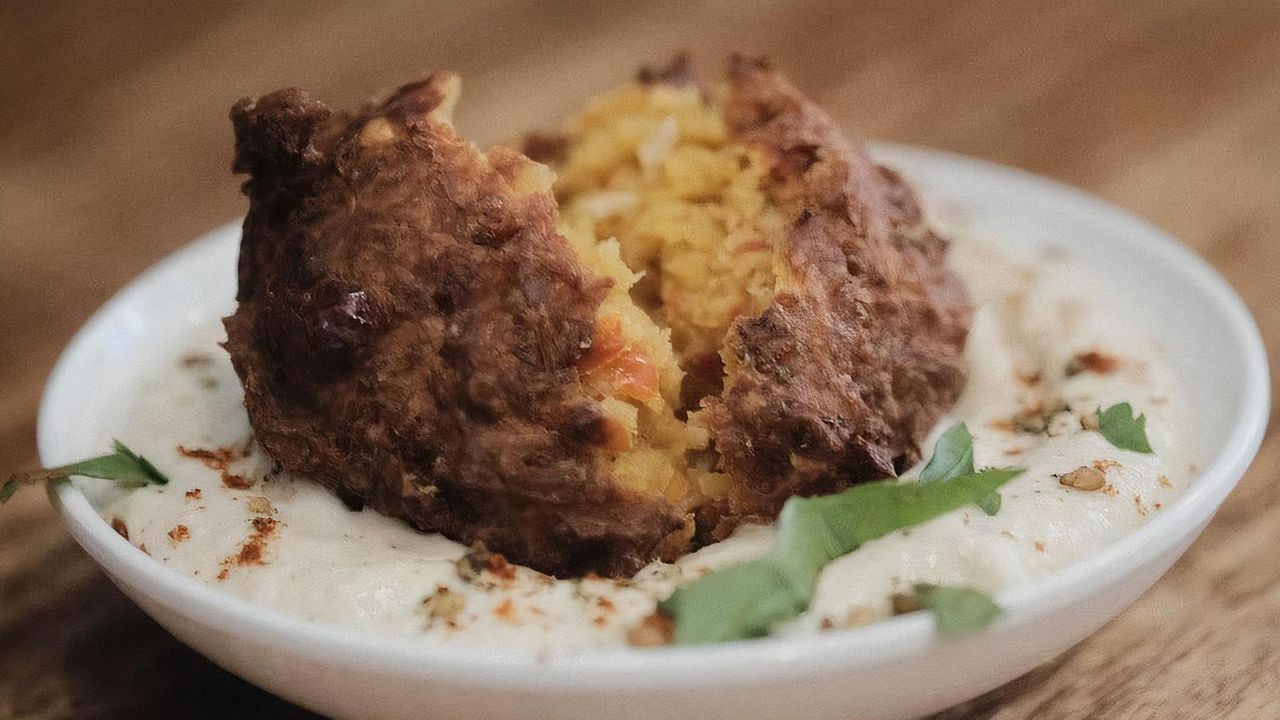 Single red falafel