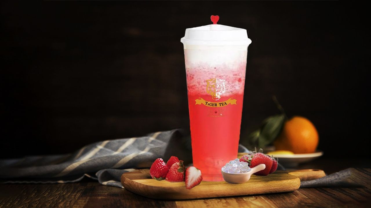 Cheesy Cloudy STRAWBERRY's Drink