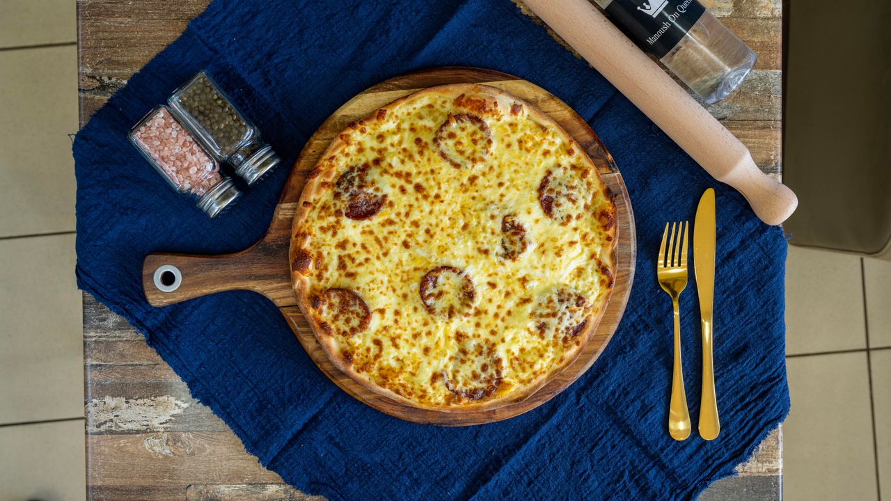 Sujuk & Cheese